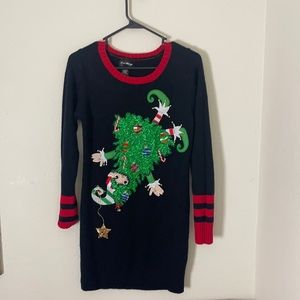 Woman’s Love Always Christmas Sweater S